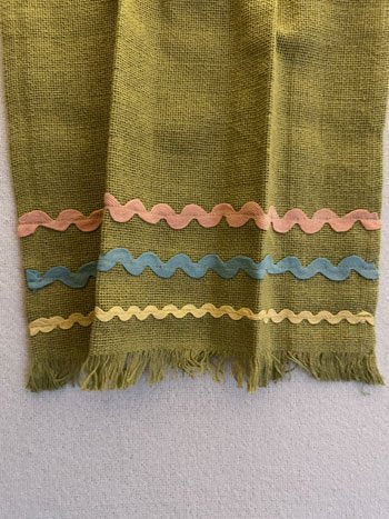 Spring Burlap with Ric Rac Tea Towel 73-128 Green